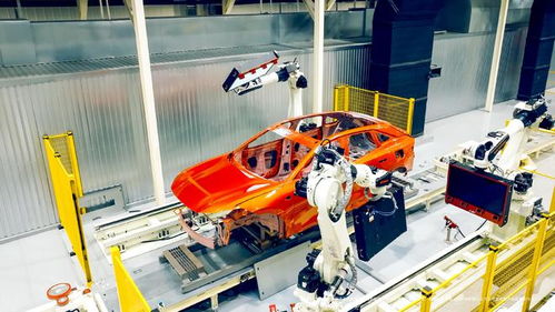 深蓝S7 首批量产车在南京智慧工厂下线